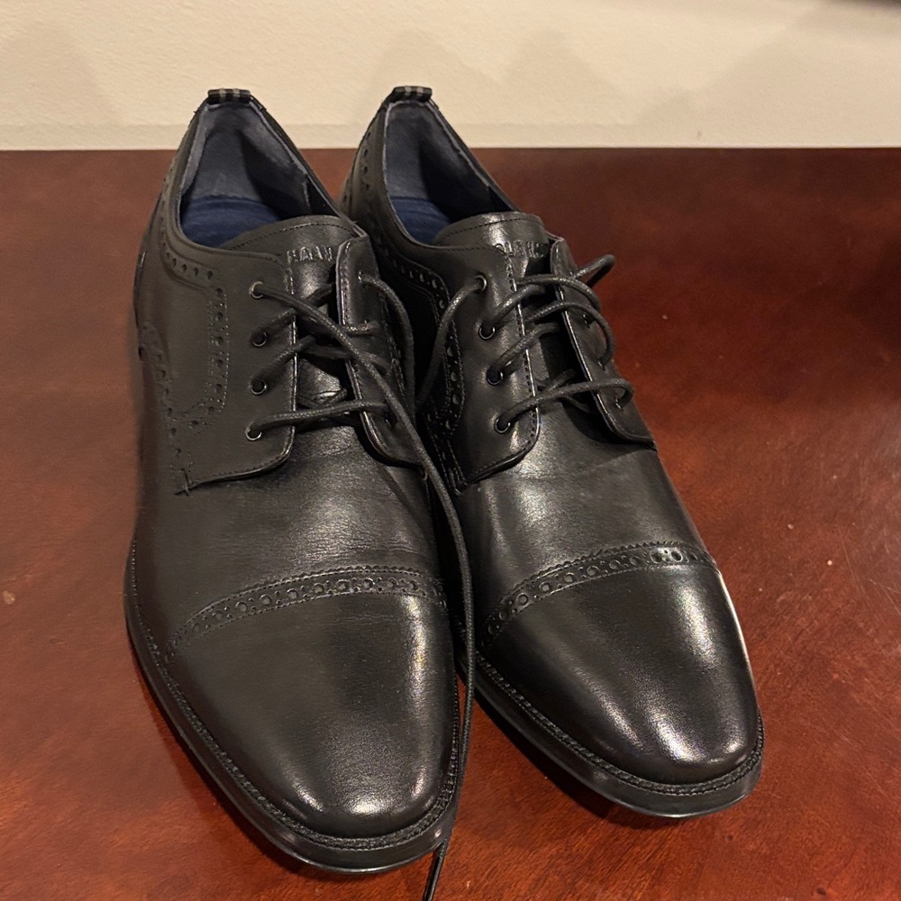 Cole Haan Black Leather Oxfords